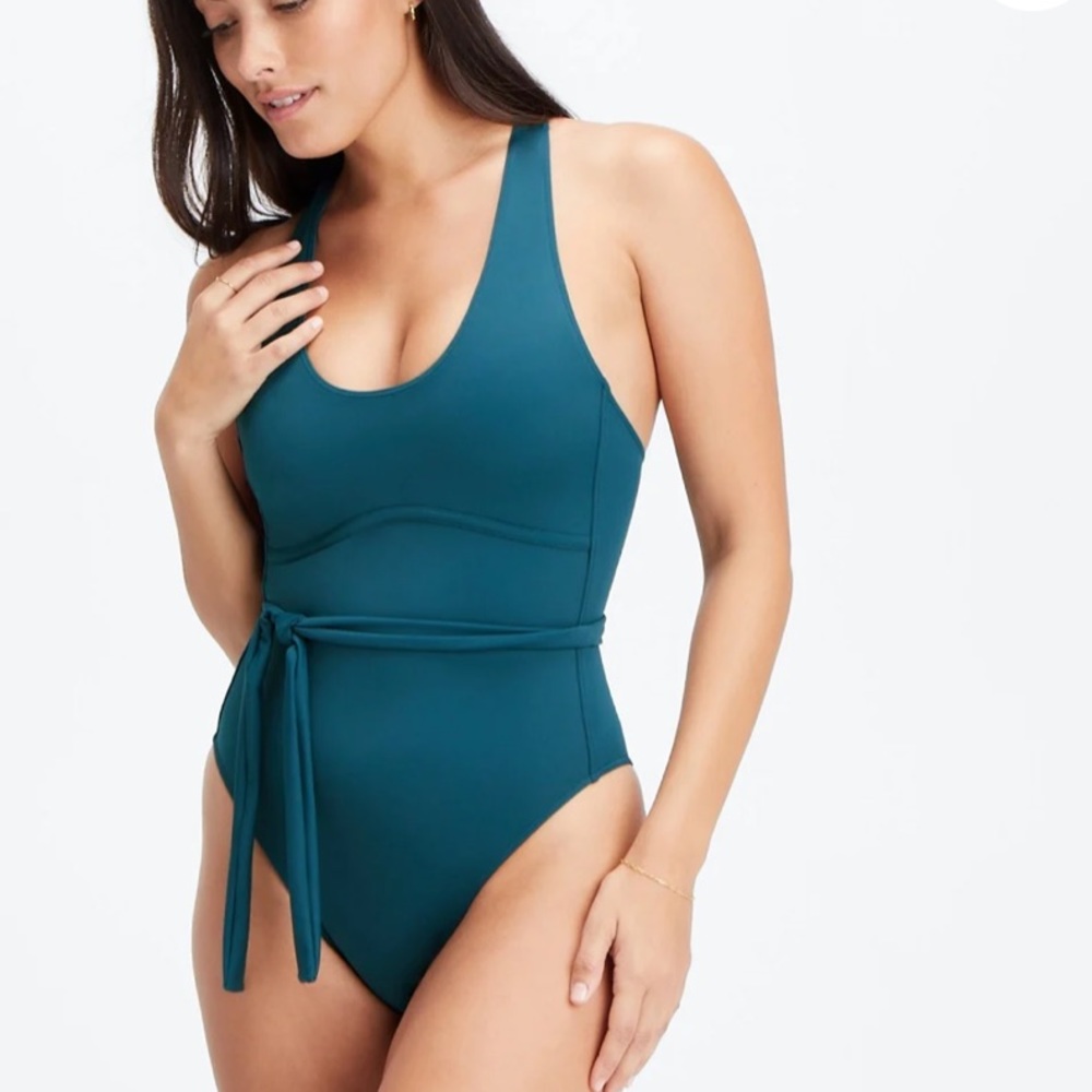 NWOT: fabletics green/blue swimsuit in small